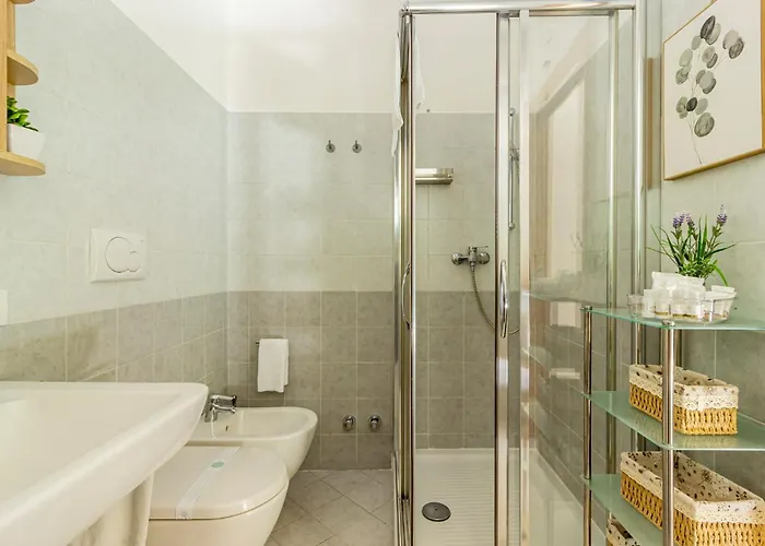 Casa Sofia- Giardino E Garage Privato Appartement